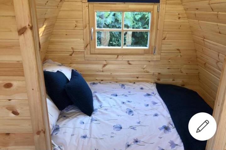 Pen Y Buarth Pod - Caravan Site 카나번 외부 사진