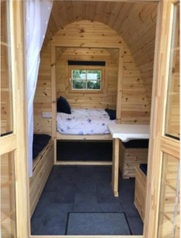 Pen Y Buarth Pod - Caravan Site 카나번 외부 사진