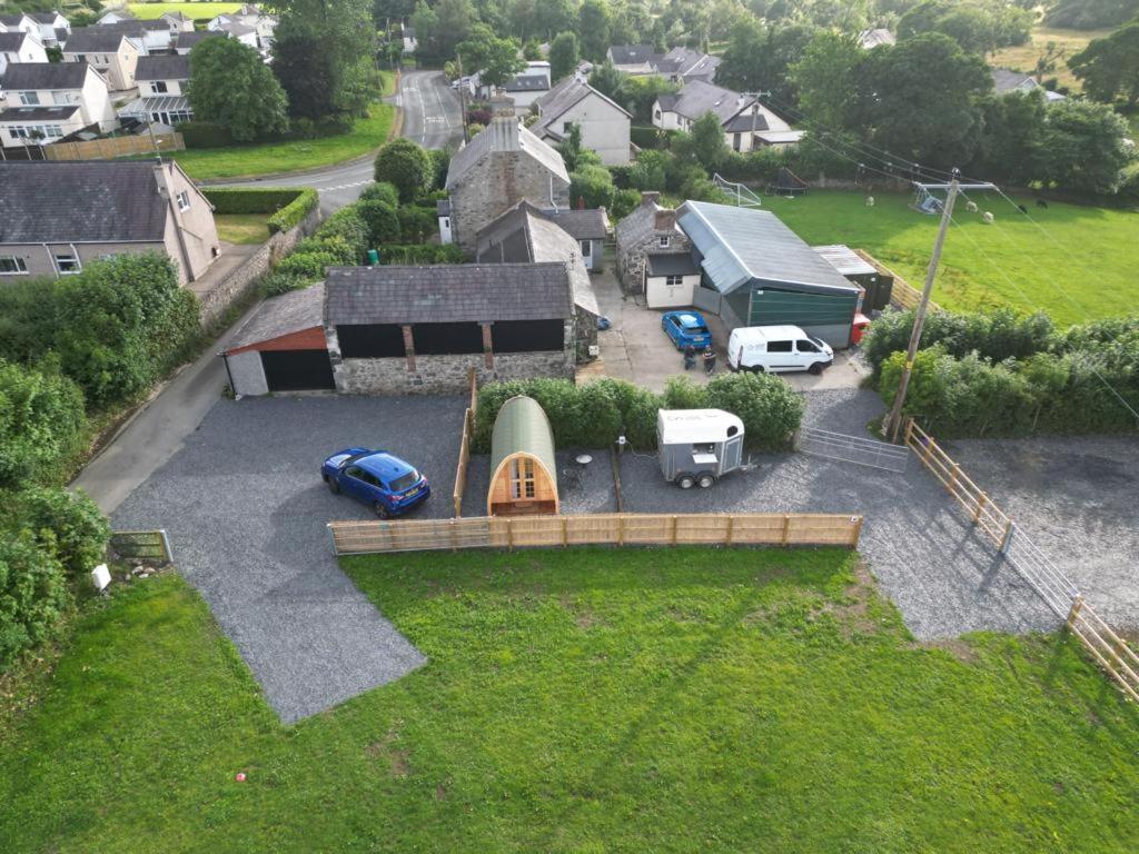 Pen Y Buarth Pod - Caravan Site 카나번 외부 사진